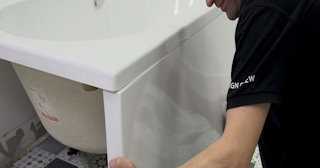Установка экрана под ванну - цена за работу от 4126 руб. в Ставрополе